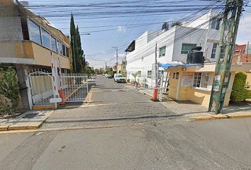 Casa en fraccionamiento en  Capula 43, Fraccionamiento Fuentes Del Camino Real, Puebla De Zaragoza, Puebla, México