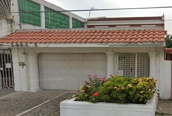 Casa en  Josefa Ortiz 113, Tepeyac, Poza Rica De Hidalgo, Veracruz, México