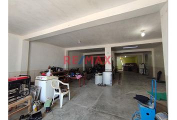 Casa en  Avenida Sullana Norte 29, Piura, Per