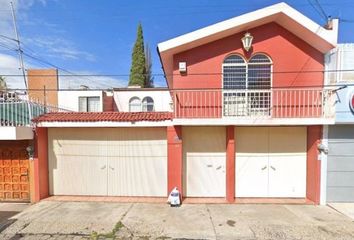 Casa en  Sidronio Sánchez Pineda 88, Nueva Chapultepec, Morelia, Michoacán, México