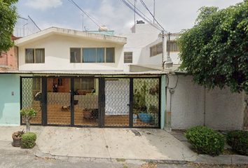 Casa en  Yautepec 7, Coapa, Vergel Del Sur, 14340 Ciudad De México, Cdmx, México