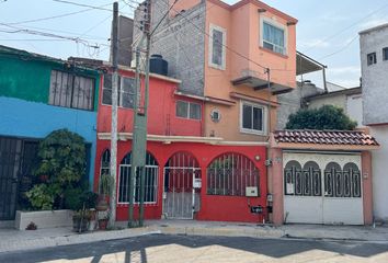 Casa en condominio en  Querétaro, Santiago De Querétaro, Municipio De Querétaro