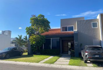 Casa en  Misión Concá, Santiago De Querétaro, Querétaro, México