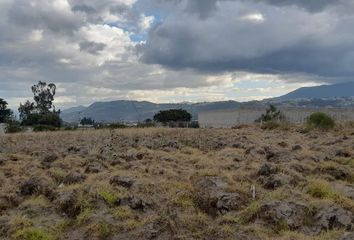 Terreno Comercial en  Calderón, Quito, Ecuador