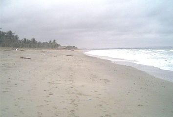 Terreno Comercial en  Playa De Bunche, Muisne, Ecuador