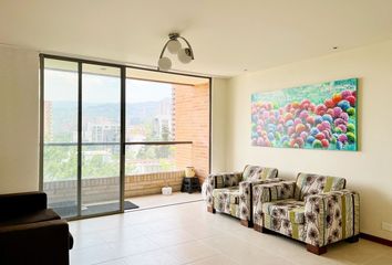 Apartamento en  Los Balsos, Medellín