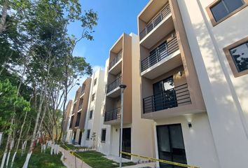 Departamento en  Avenida Petempich, Velamar, Solidaridad, Quintana Roo, 77725, Mex