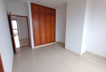 Apartamento en  Ciudad Jardín, Cali