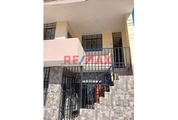 Casa en  Calle Manuel Scorza 22, Piura, Per