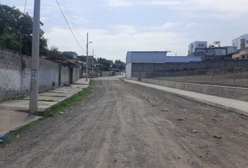 Terreno Comercial en  Unidad Educativa Liceo Del Valle, Sangolquí, Ecuador