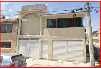 Casa en  Lago Tanganica, Ocho Cedros, Toluca De Lerdo, Estado De México, México