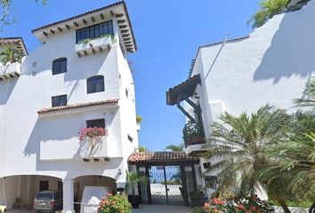 Casa en condominio en  Paseo De Las Conchas Chinas 122, Conchas Chinas, Puerto Vallarta, Jalisco, México