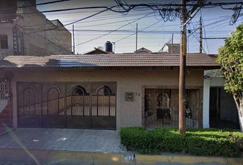 Casa en  Bosque De Birmania, Bosques De Aragon, Ciudad Nezahualcóyotl, Estado De México, México