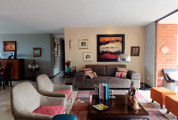 Apartamento en Poblado, Medellín