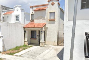 Casa en  Cerrada De Albatros, Urbivilla Bonita, Monterrey, Nuevo León, México