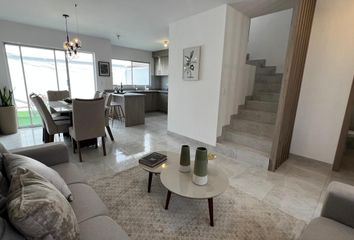 Casa en  Mhw9+474, Río Ushimana, Quito 170802, Ecuador