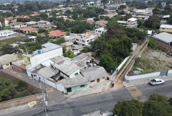 Terreno Comercial en  Rosa Zárate E6-28, Quito 170902, Ecuador