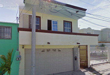 Casa en fraccionamiento en  Calle Sauce 549, Rincón Del Valle, Reynosa, Tamaulipas, 88710, Mex