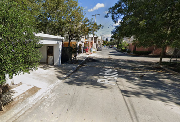 Casa en  Roble, Alamedas, Linares, Nuevo León, México