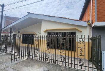 Casa en  Bugalagrande, Valle Del Cauca, Colombia