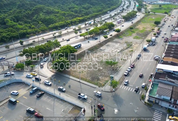 Terreno Comercial en  Av. Narcisa De Jesus Martillo Y Avenida 4 N-e (n497), Guayaquil, Ecuador