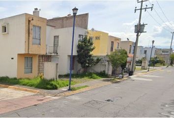 Casa en condominio en  Priv. De La Jacaranda, Colonia Los Cedros, Estado De México, México