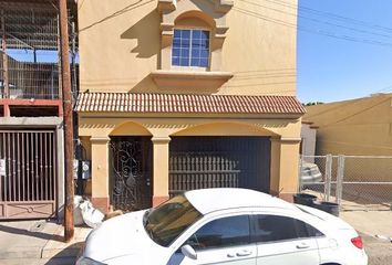 Casa en  De Los Rocíos 3927, Fraccionamiento Villa Florida, 21395 Mexicali, B.c., México