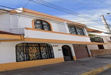 Casa en  Calle Abasolo, Centro, Tepic, Nayarit, México