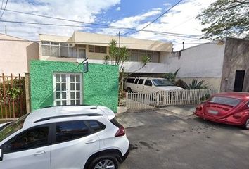 Casa en  Ceiba, Versalles Sur, Tepic, Nayarit, México