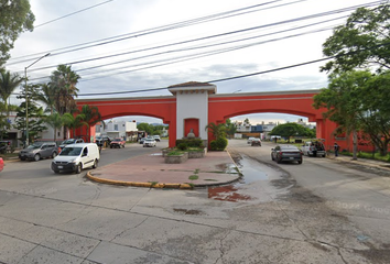 Casa en  C. Fuente Culiacán 875, Villa Fontana, 45615 San Pedro Tlaquepaque, Jal., México