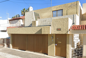 Casa en  Calle George Bizet, La Estancia, Zapopan, Jalisco, México