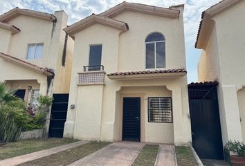 Casa en  Boulevard Alta California, Lomas De San Agustín, Jalisco, México