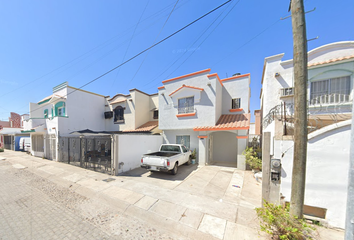 Casa en  C. Hernán Cortes 16212, Villas Del Rey, 82164 Mazatlán, Sin., México