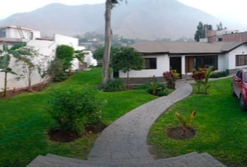 Casa en  Av. Nicolás Ayllón 2275, Chaclacayo, Lima, Perú