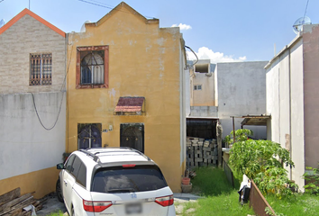 Casa en  Villas De Colombia, Roble Nuevo, Ciudad General Escobedo, Nuevo León, México