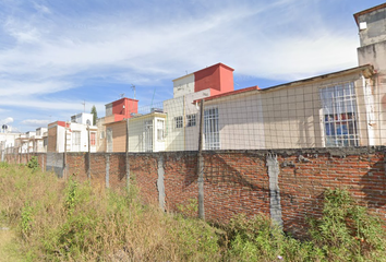 Casa en  5a. Cda. Sta. Clara 5, Jardines De Sta Rosa, 72495 Heroica Puebla De Zaragoza, Pue., México