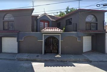 Casa en  Calle Rinconada Del Laurel 570, Rinconada De Otay, Tijuana, Baja California, México