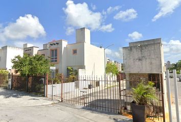 Casa en  Calle De Las Arboledas 10, Cancún, Quintana Roo, México