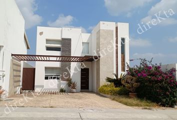 Casa en fraccionamiento en  Fraccionamiento Cumbres Del Lago, Municipio De Querétaro