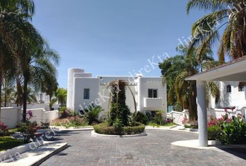 Casa en fraccionamiento en  Fraccionamiento Villas Del Mesón, Municipio De Querétaro