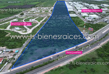 Lote de Terreno en  Paseo Centenario Del Ejército Mexicano, 76264 Querétaro, México