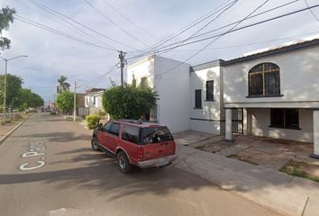 Casa en  Calle París, La Florida, Ciudad Obregón, Sonora, México