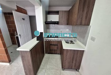 Apartamento en  Carrera 99 #65-300, Pajarito, Medellín, Antioquia, Colombia