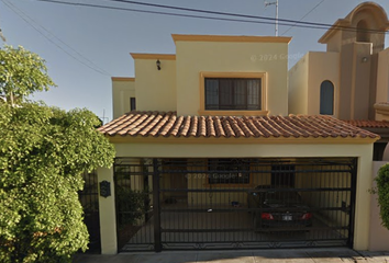 Casa en  Av Provincia Albacete 30, Los Portales, 83247 Hermosillo, Son., México