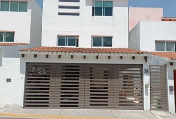 Casa en  Juan Correa 2154, Mz 005, Fraccionamiento Bonanza, San Bartolome Tlaltelulco, San Bartolomé Tlaltelulco, Estado De México, México