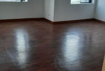 Departamento en  Avenida Alfredo Benavides 620, Miraflores, Perú