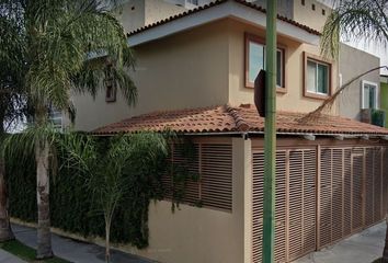 Casa en  Rinconada Del Camichin, Real De Valdepeñas, Zapopan, Jalisco, México