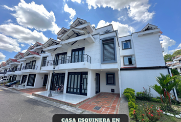 Casa en  Cataluña, Villavicencio