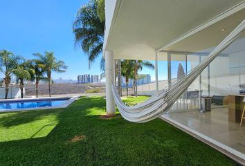 Casa en fraccionamiento en  Balcones De Juriquilla, Circuito Balcones, Manzanares, El Salitre, Querétaro, México