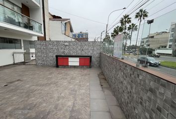 Departamento en  Avenida Coronel Reynaldo Vivanco 690, Lima, Perú